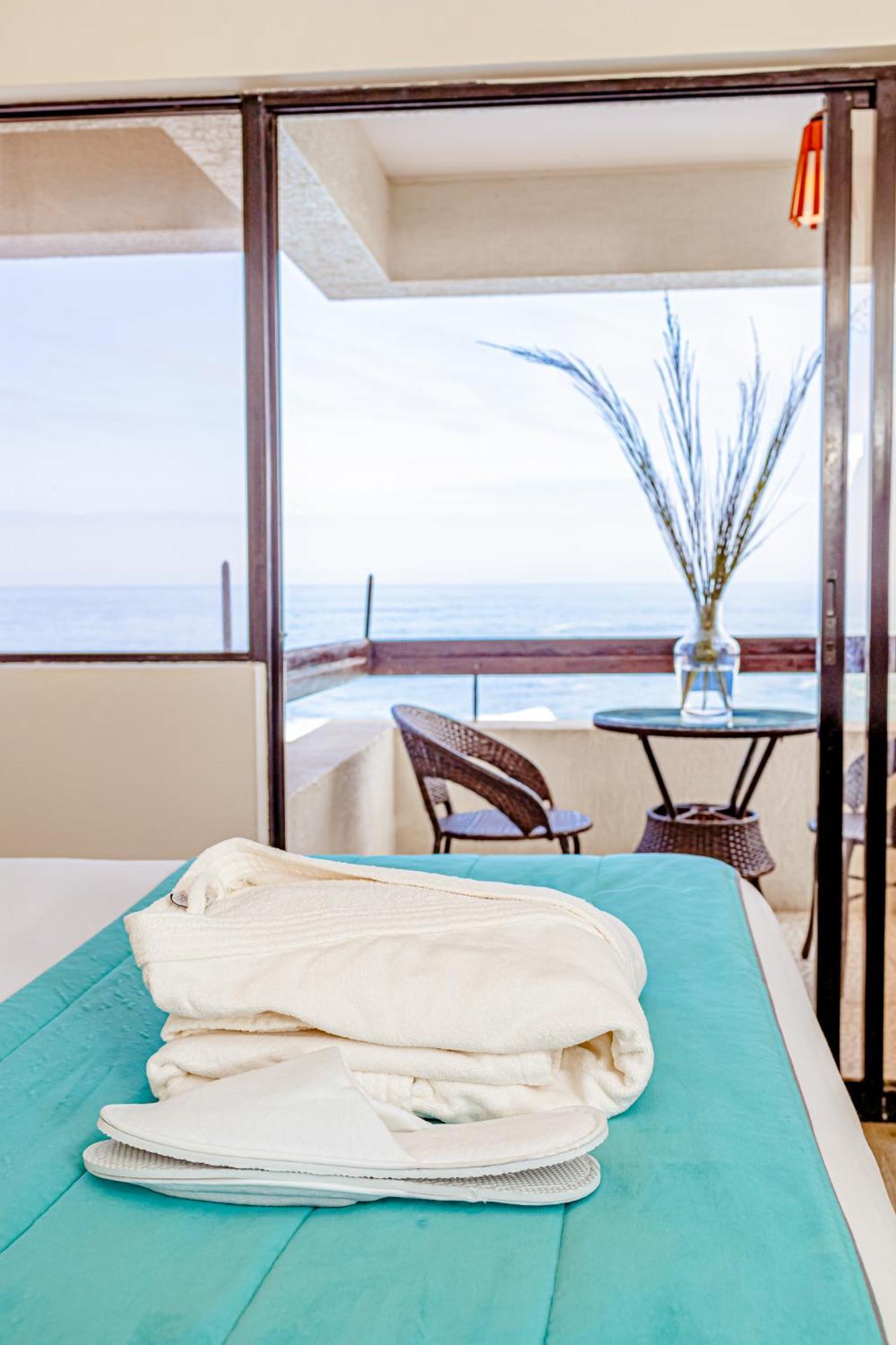 Hotel Gavina Costa Mar Iquique Esterno foto A massage table