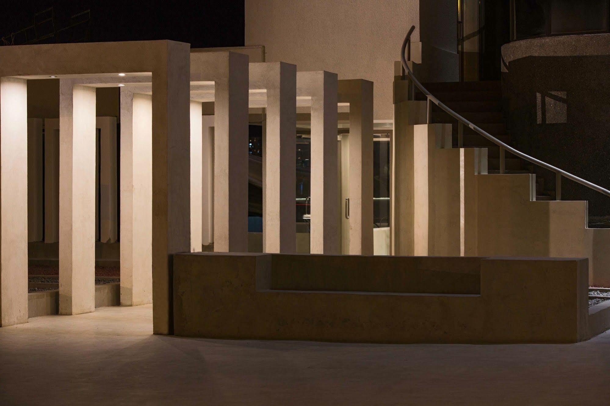 Hotel Gavina Costa Mar Iquique Esterno foto The main entrance of the National Museum of Scotland