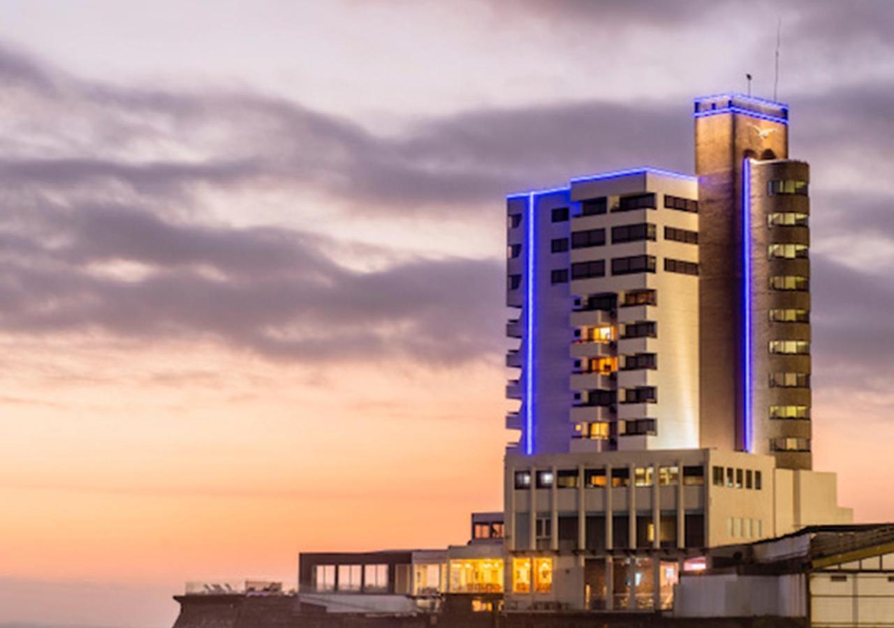 Hotel Gavina Costa Mar Iquique Esterno foto The hotel at sunset